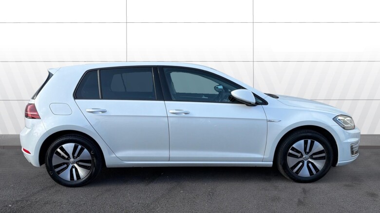 Volkswagen Golf 99kW e-Golf 35kWh 5dr Auto Electric Hatchback